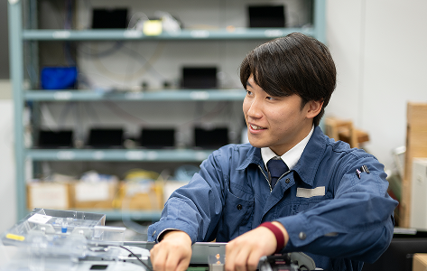 知識をもとに原因を見極め障害を解決現場を支える保守エンジニア